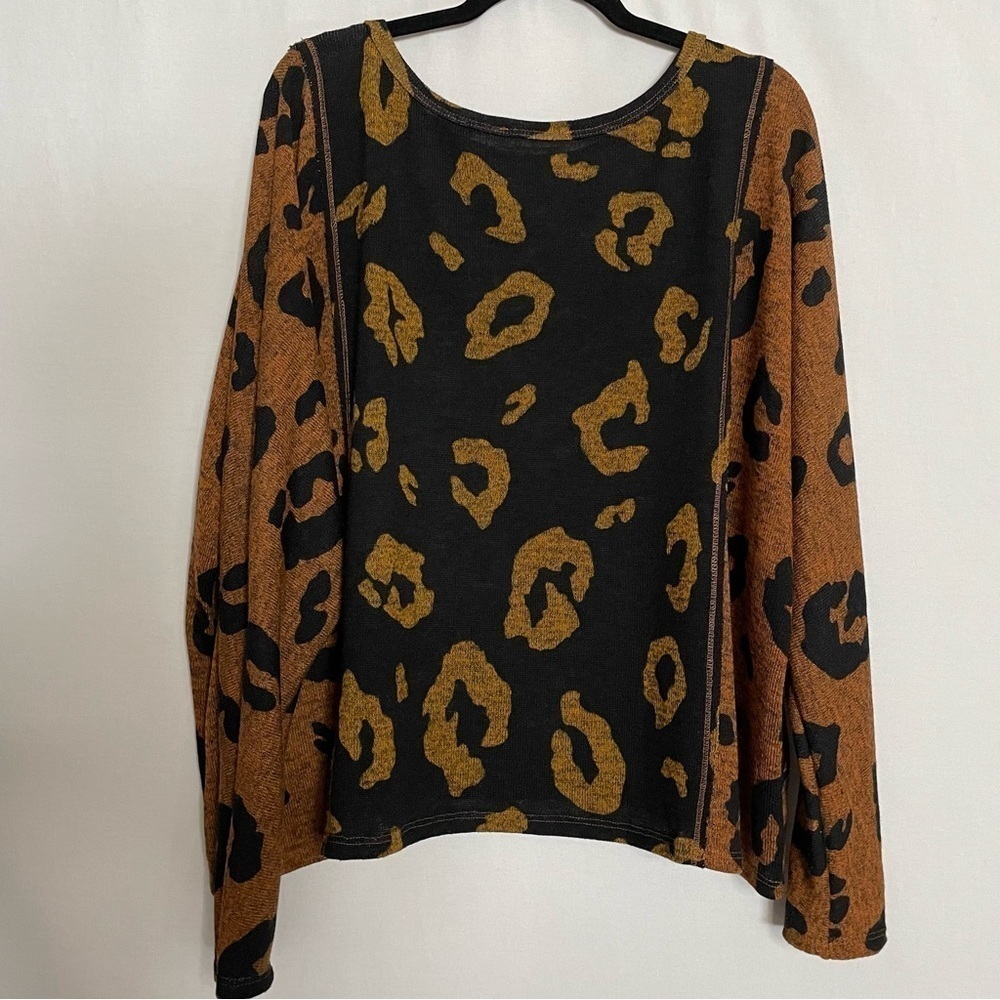 ENTRO Boho Mixed Leopard Print Oversized Dolman Sleeve Lightweight Sweater Top - Picture 11 of 14